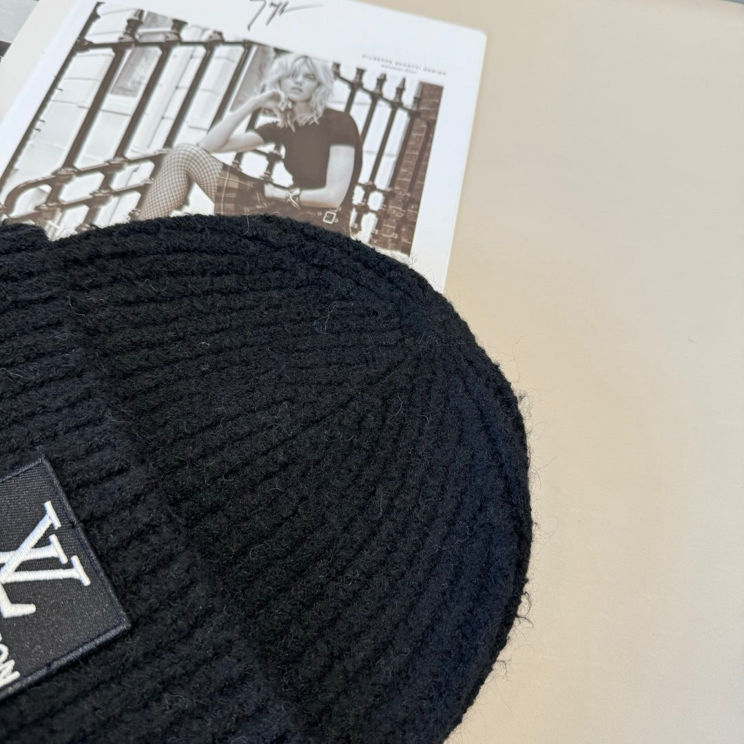 L/V Knit Beanie