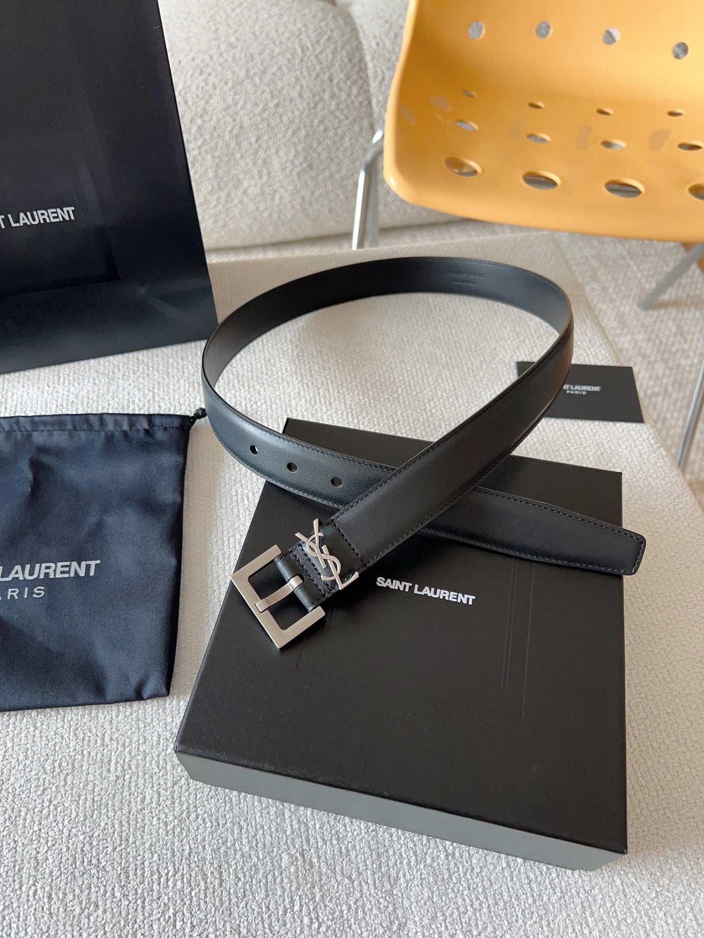 Women's genuine leather belt with silver buckle