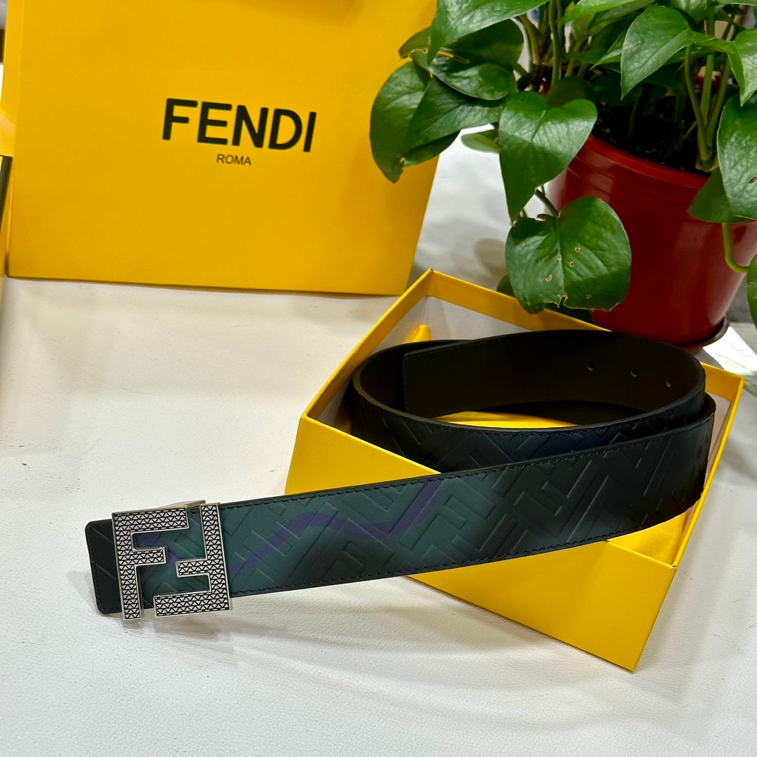 Gradient Monogram Leather Belt with Textured Buckle Width 4.0cm
