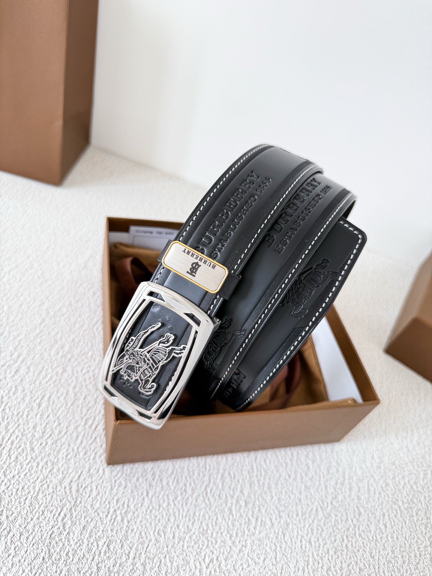 Men’s Leather Belt with Silver Horse Embossed Buckle