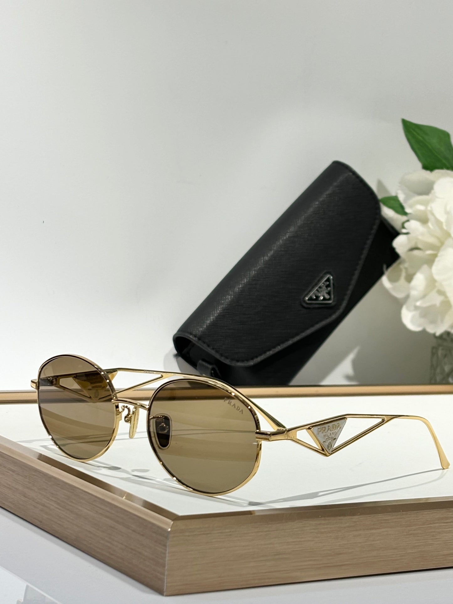 Gold-Tone Aviator Sunglasses with Tinted Lenses and Case