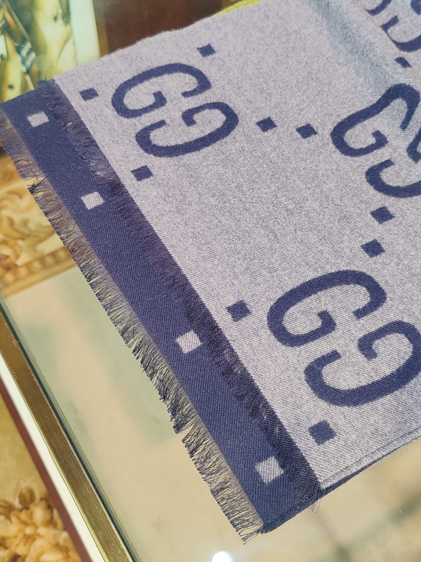 G/G Scarf