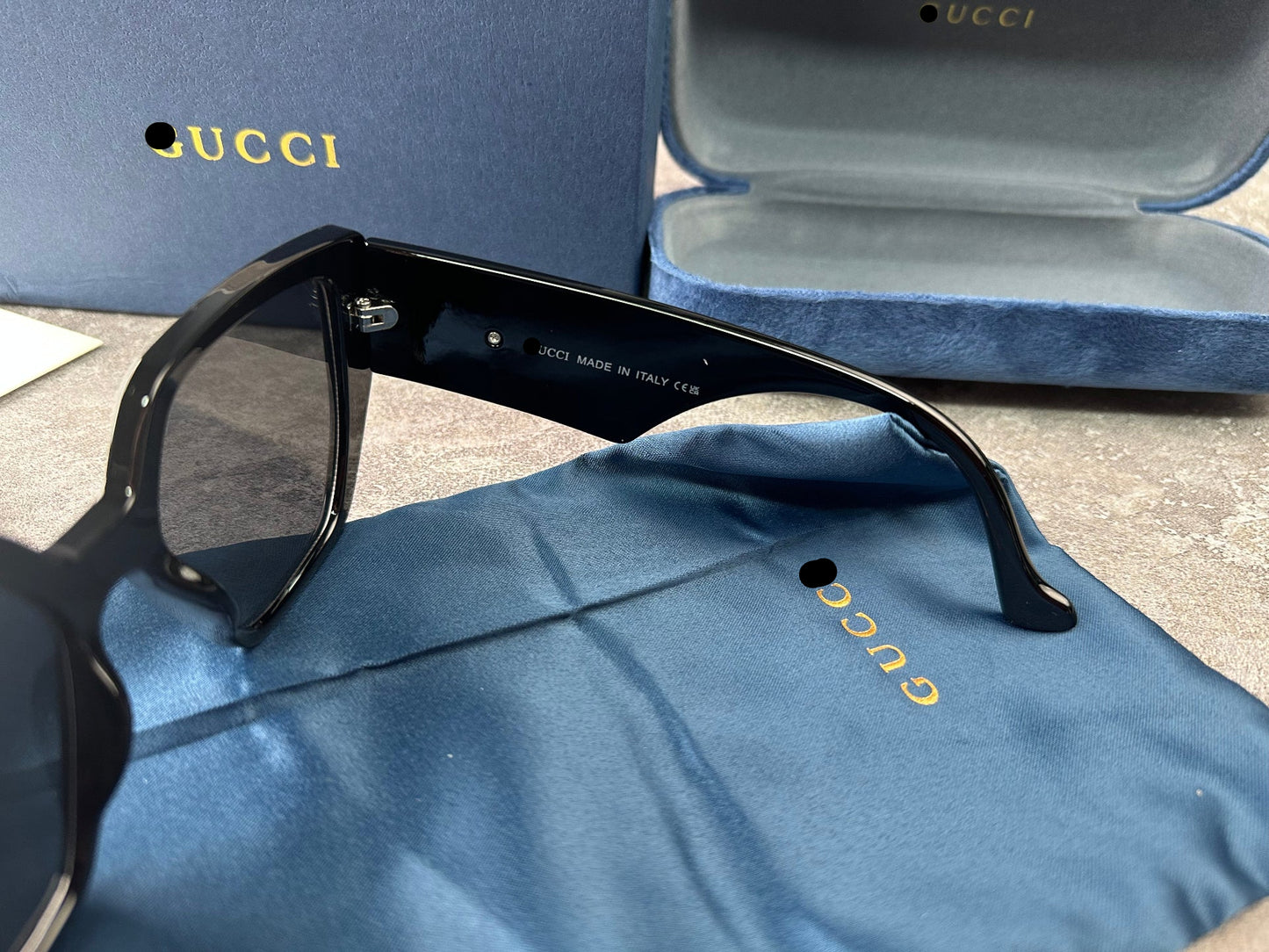 G/G Women’s Sunglasses