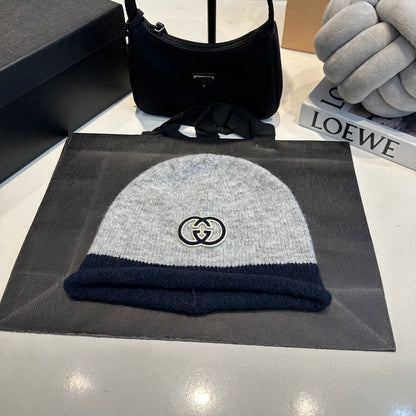 Color-blocked knit Beanie G/G