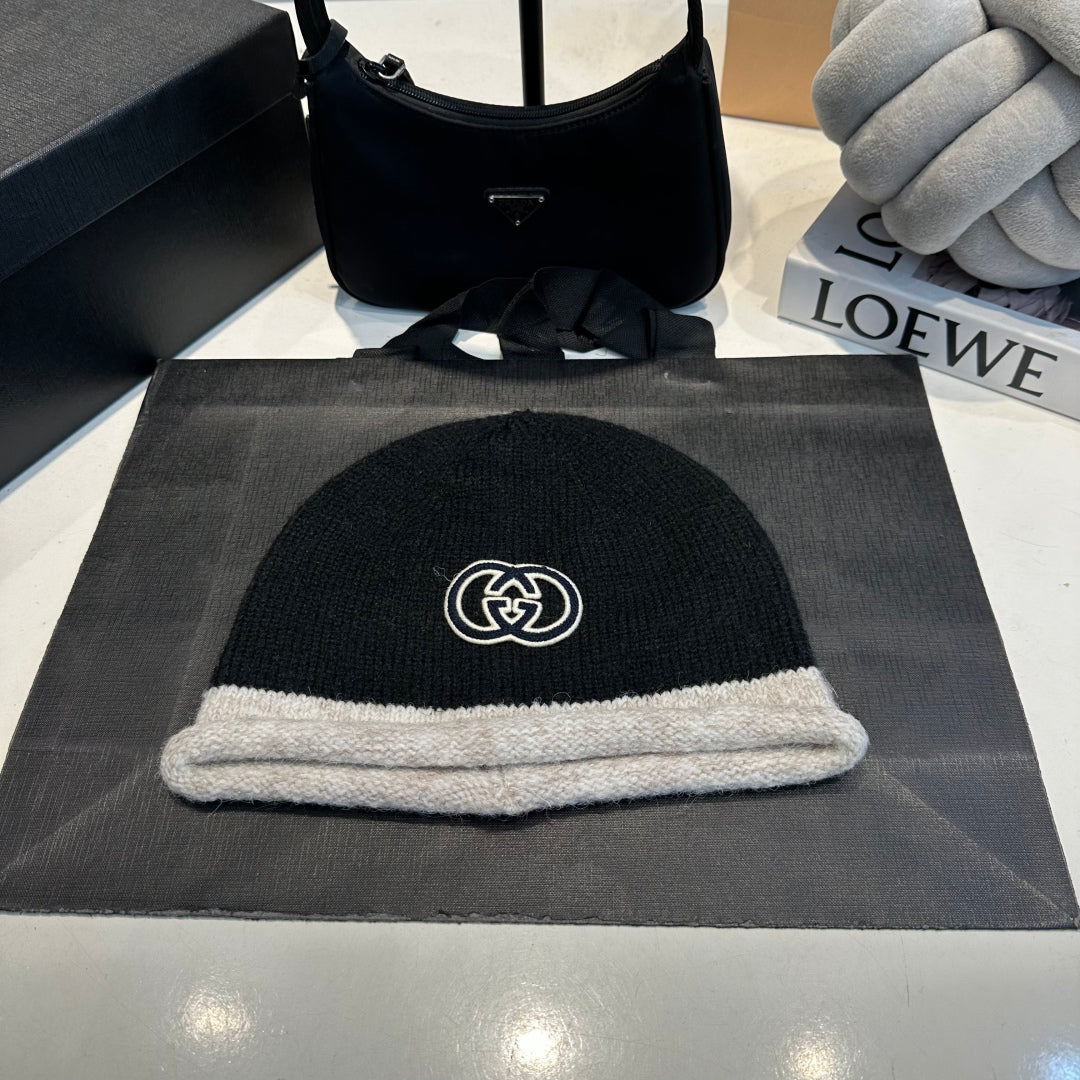 Color-blocked Knit Beanie Black G/G