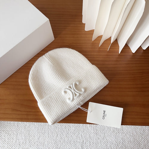 CL Beanie in White