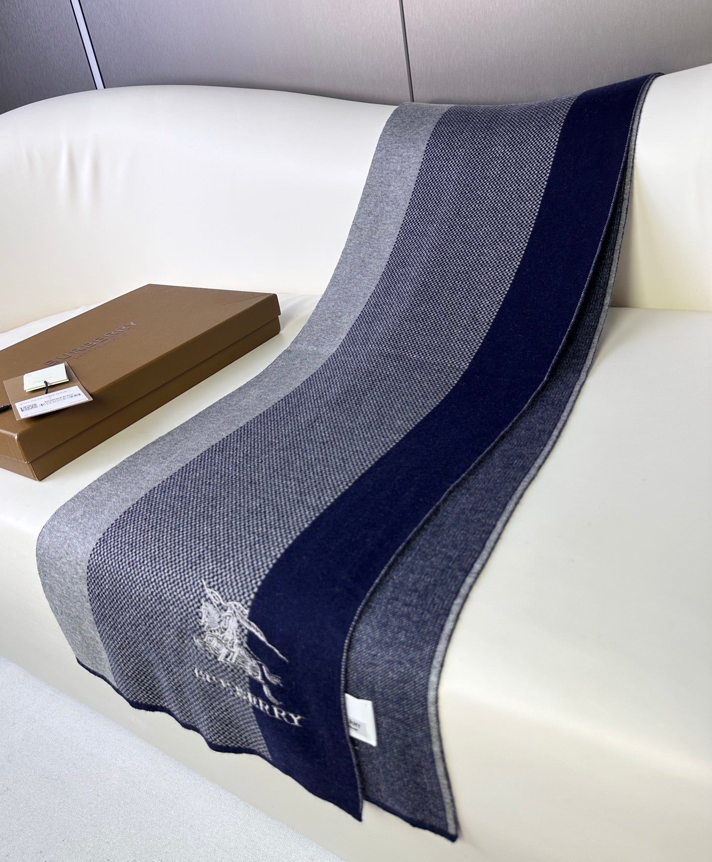 BBR Knitted Cashmere Scarf