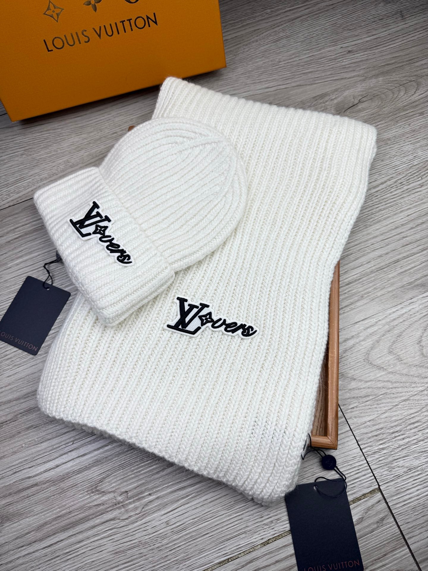 LV Beanie and Scarf 2pcs Set