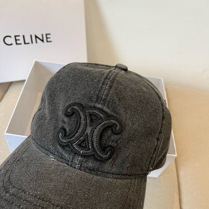 Washed black cotton cap with tonal embroidered emblem