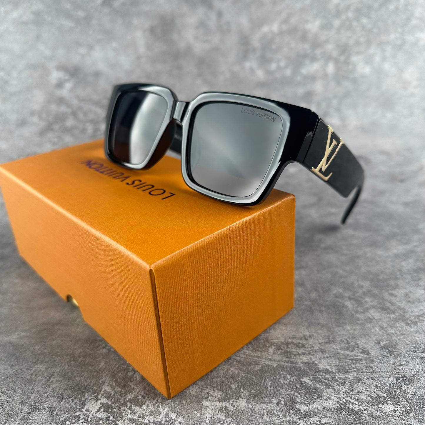 L/V Sunglasses Men's Black