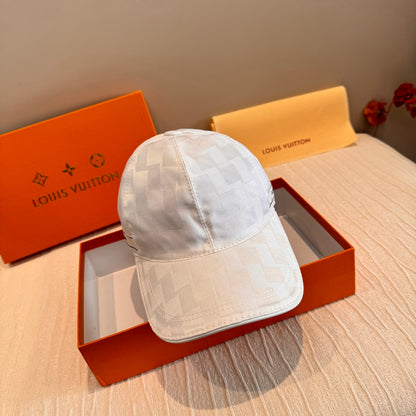 Elegant Checkered Baseball Cap