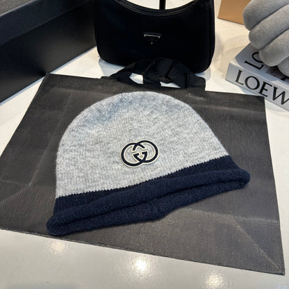 Color-blocked knit Beanie G/G