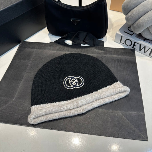 Color-blocked Knit Beanie Black G/G