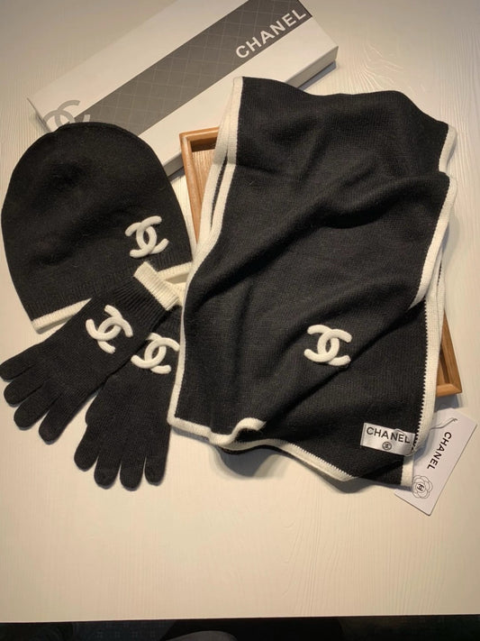 Knit Accessories Set (Beanie, Scarf, Gloves)