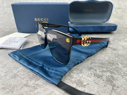Women’s Oversized Sunglasses