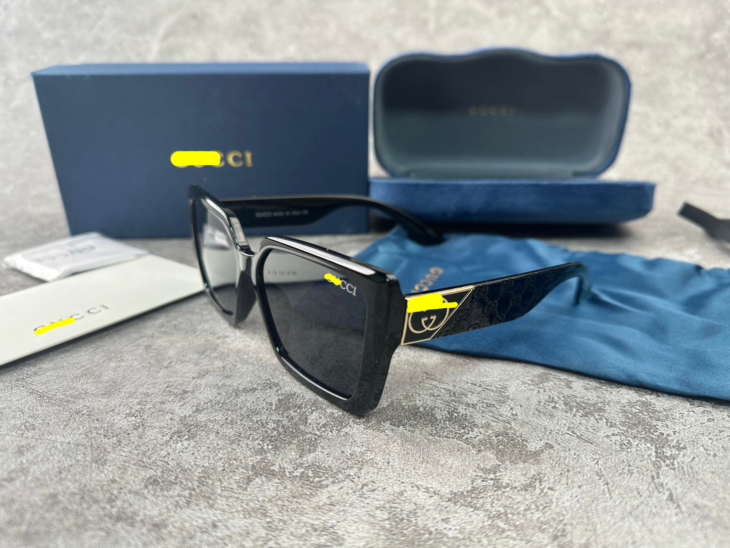 G/G Women’s Sunglasses