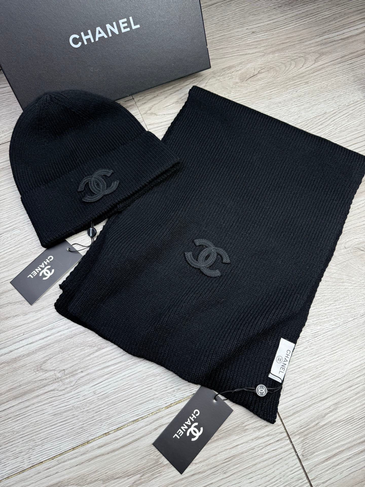 CC Beanie + Scarf Set