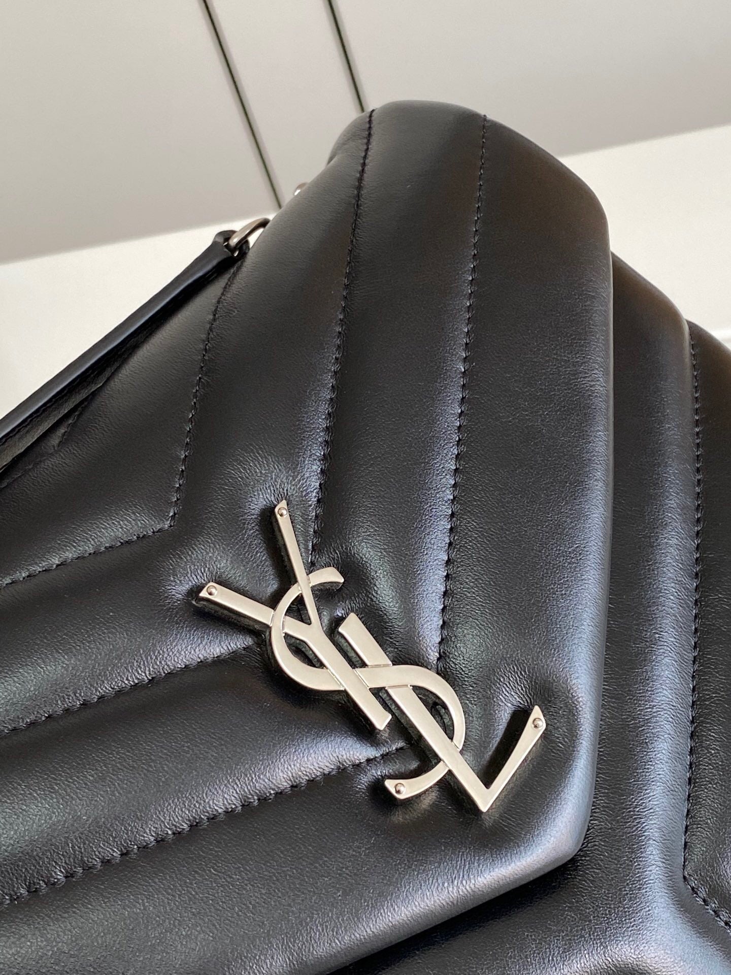 Quilted Leather Chain Shoulder Bag