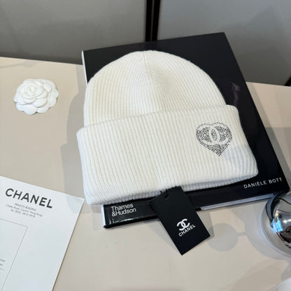 C/C Knit Beanie in white