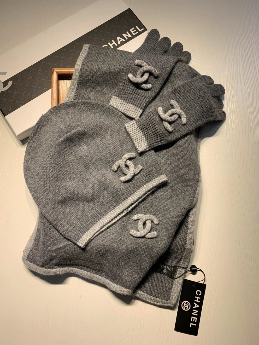 Knit Accessories Set (Beanie, Scarf, Gloves)