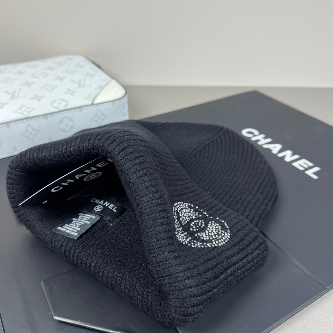 C/C Women's Bling Knit Beanie