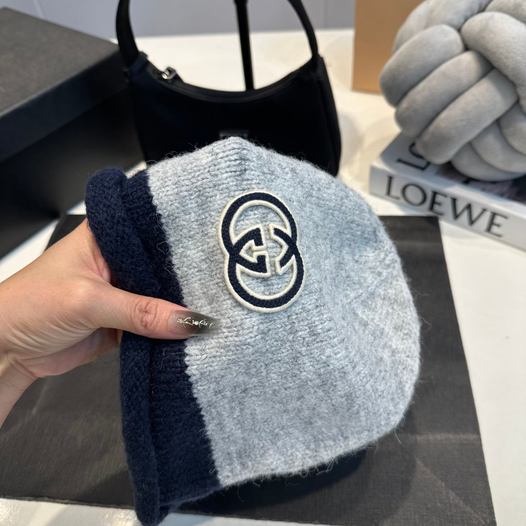 Color-blocked knit Beanie G/G