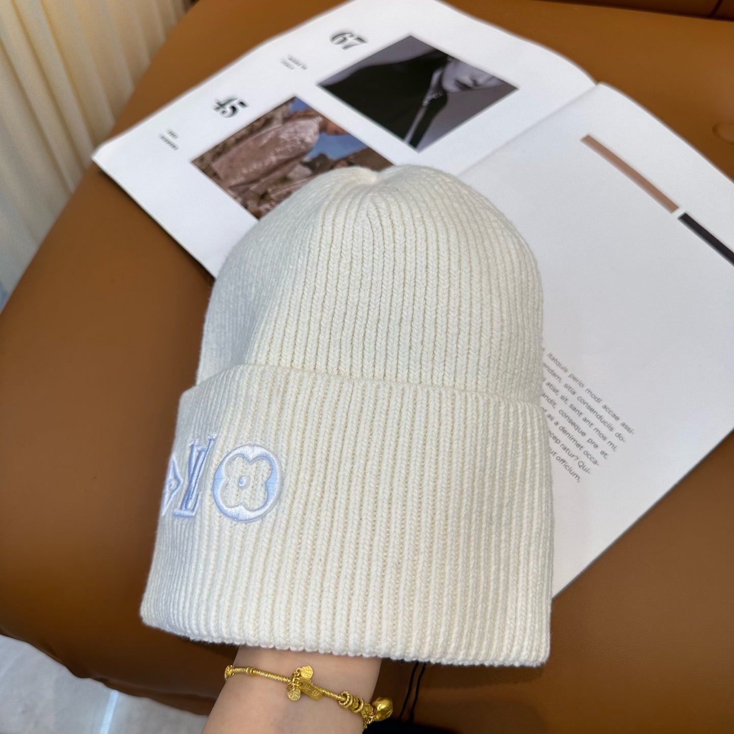 Unisex Knitted Hat White