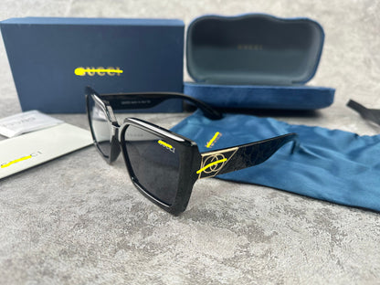 G/G Women’s Sunglasses