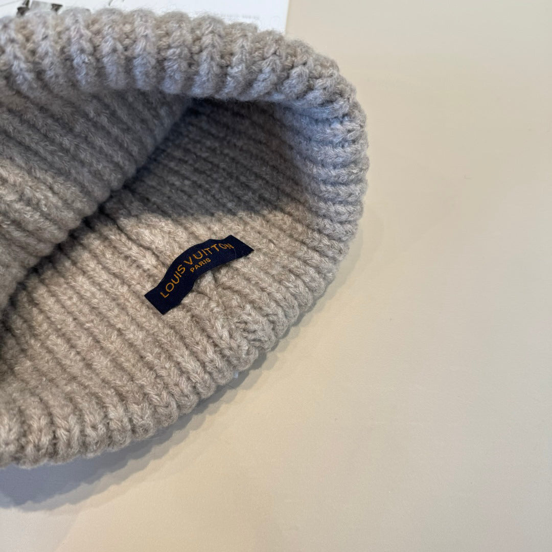 L/V Knit Beanie