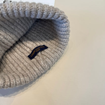 L/V Knit Beanie