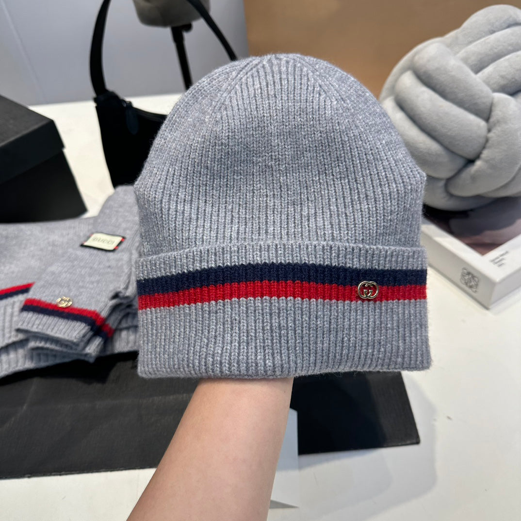 3-piece hat, gloves and scarf set