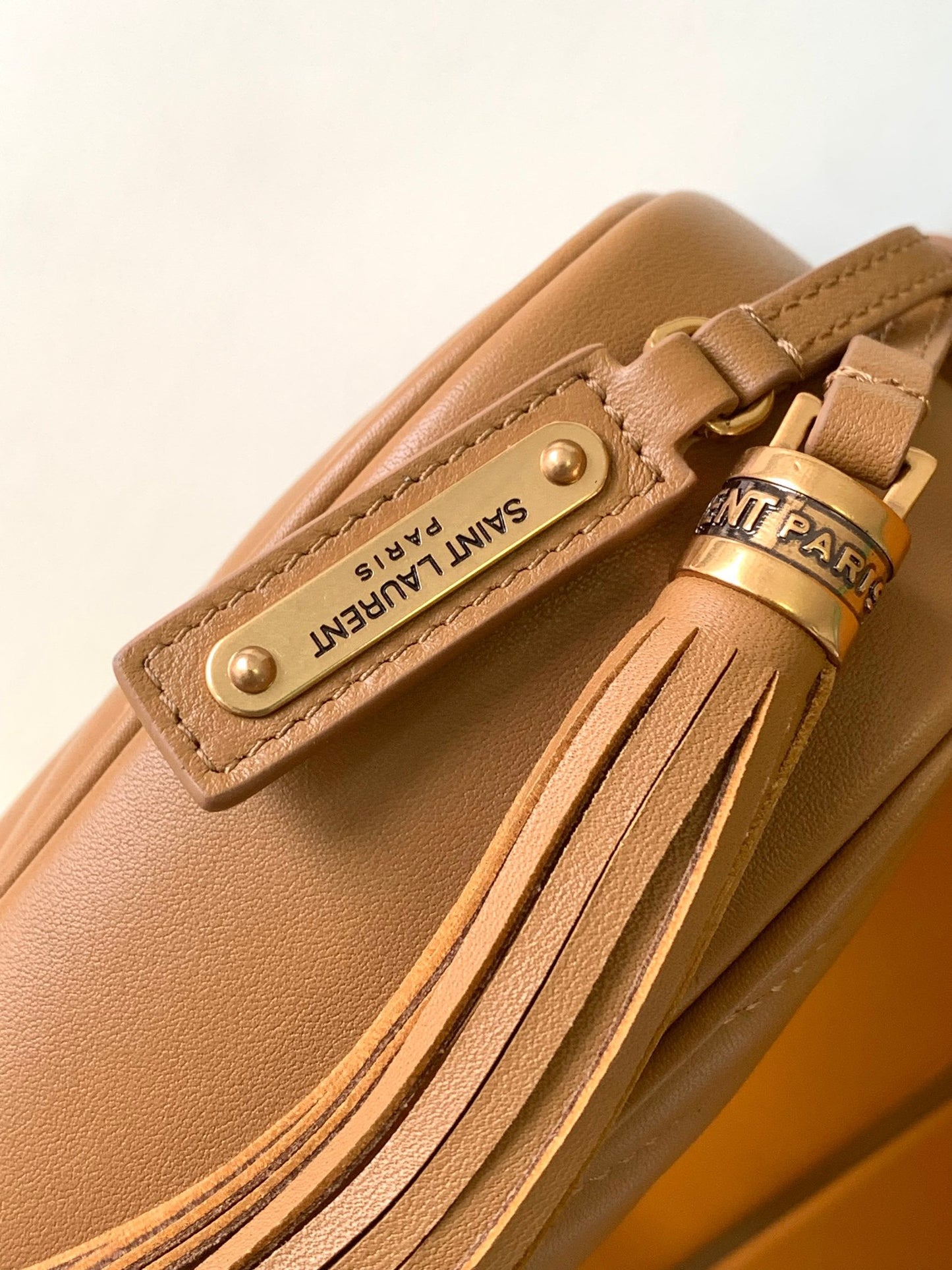 Lou Camera Bag in Tan Chevron Leather