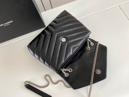 Quilted Leather Chain Shoulder Bag