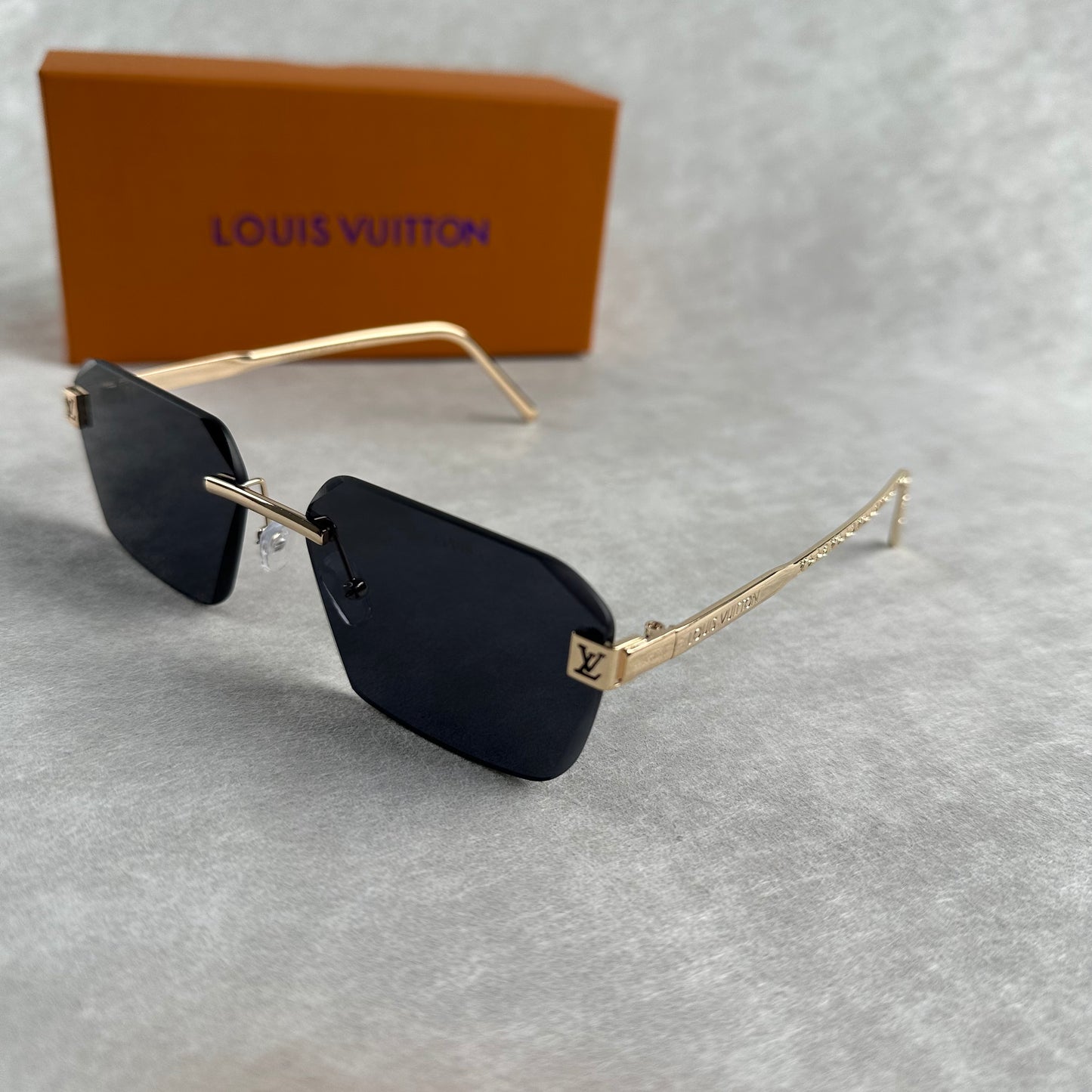 Classic L V Sunglasses Black Lens Gold Frame Rounded Rectangle Shades Unisex