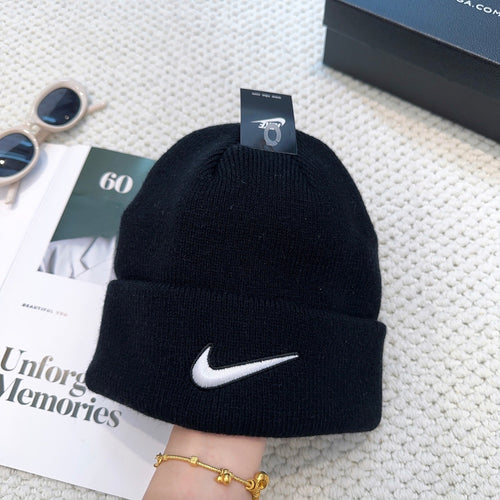 NK Knit Beanie in black