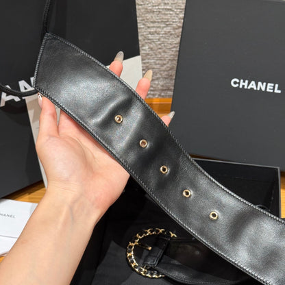 Wide Leather Women's Belt with Gold Chain-Link Buckle