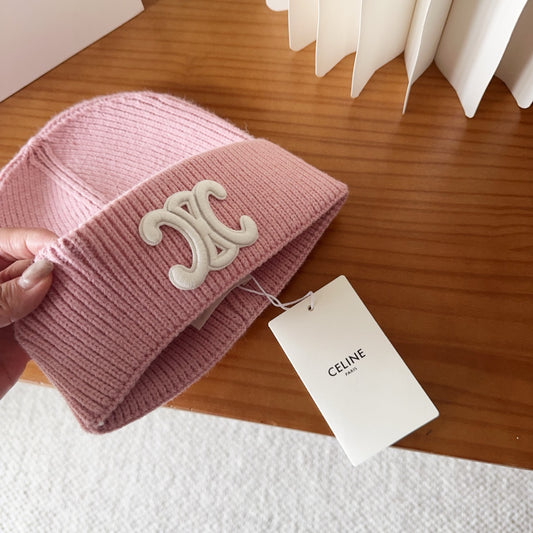 CL Beanie in Pink