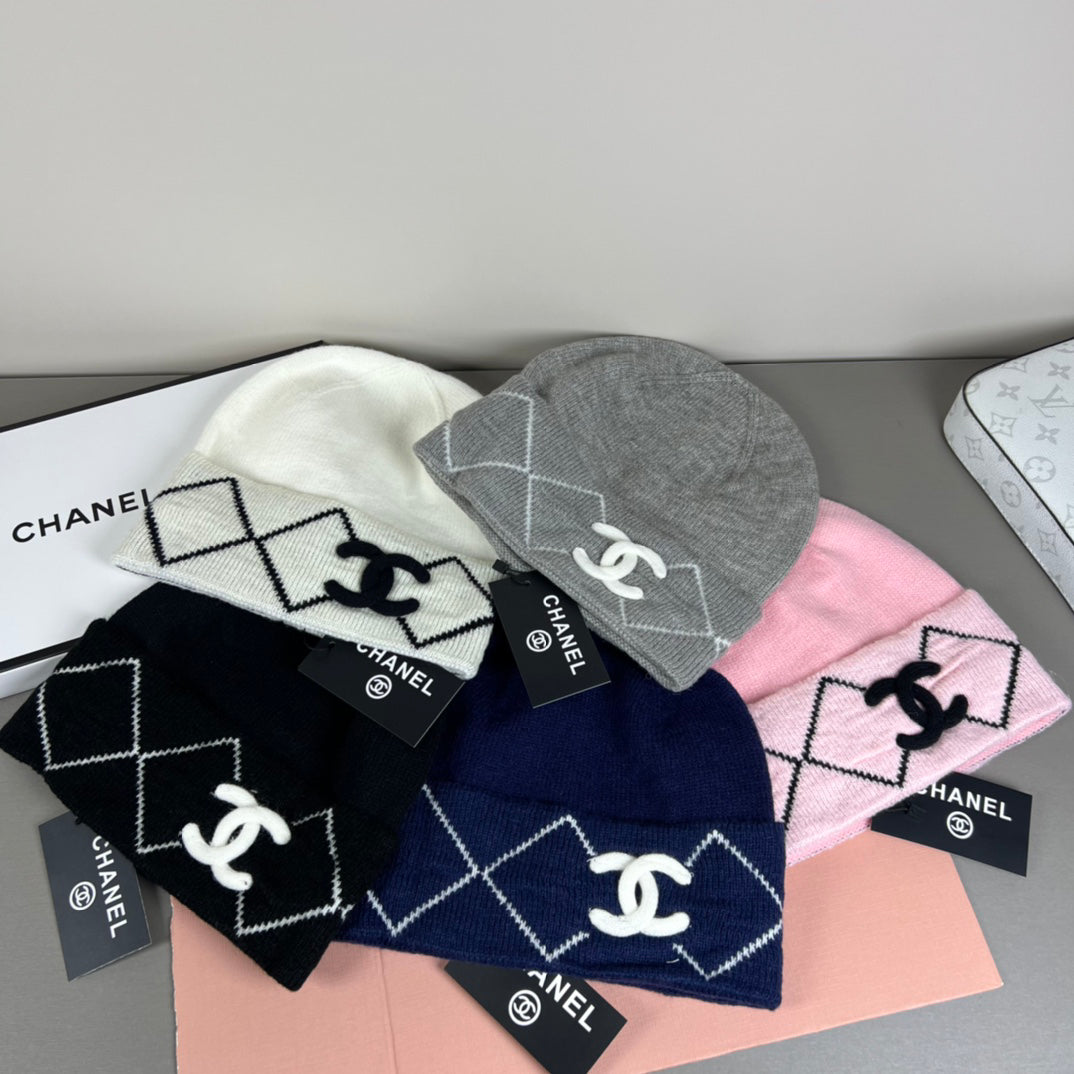 CC Women's Knit Beanie