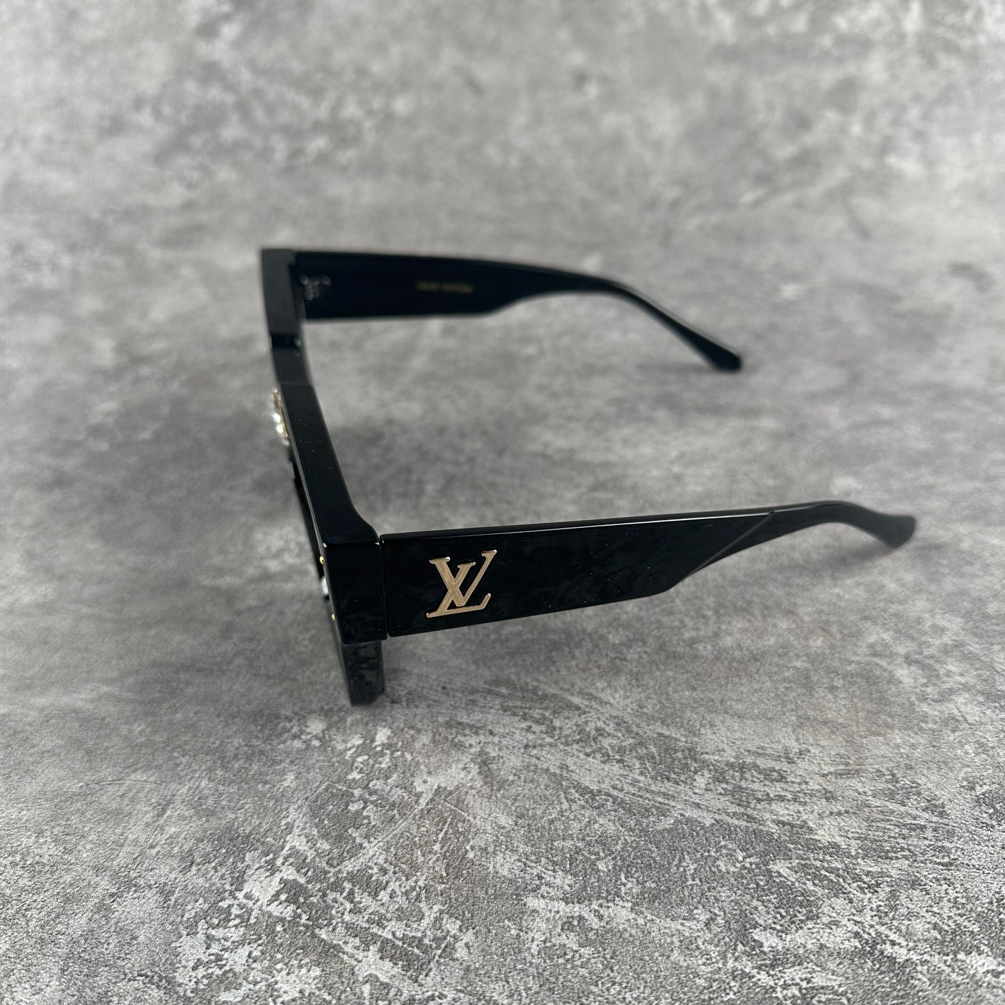 L/V Cyclone Sunglasses