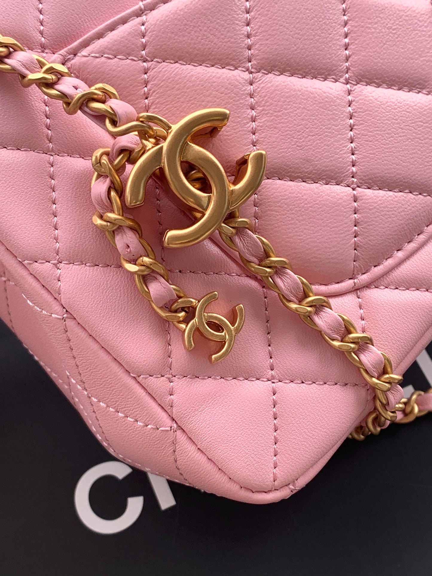 CC Small Flap Bag Petal Pink