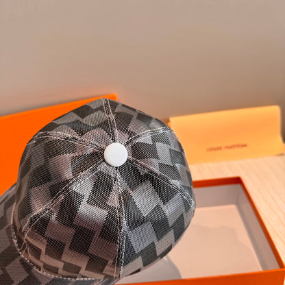 Classic Checkered Baseball Cap - Effortless Chic