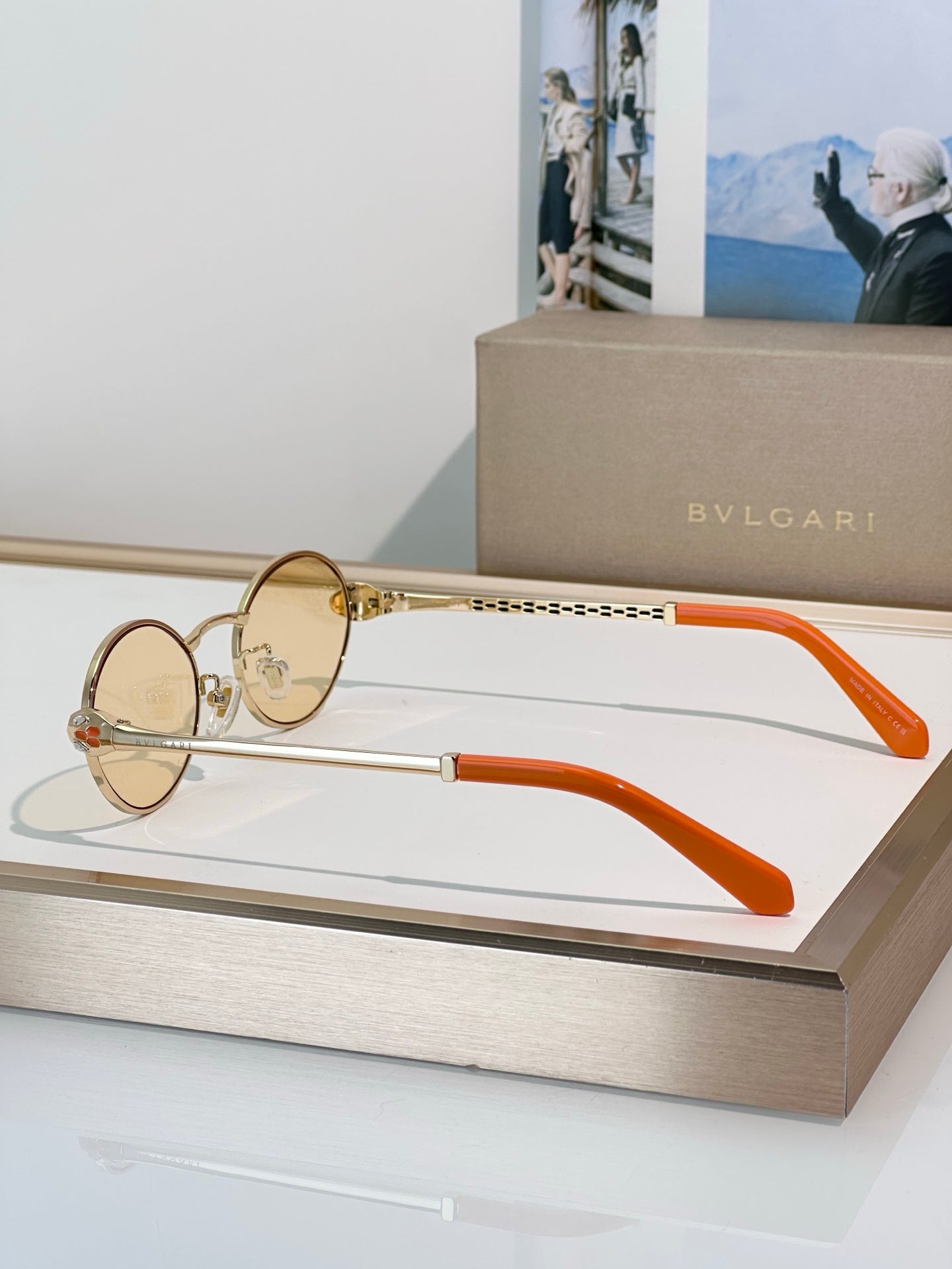 Premium Unisex Oval Sunglasses