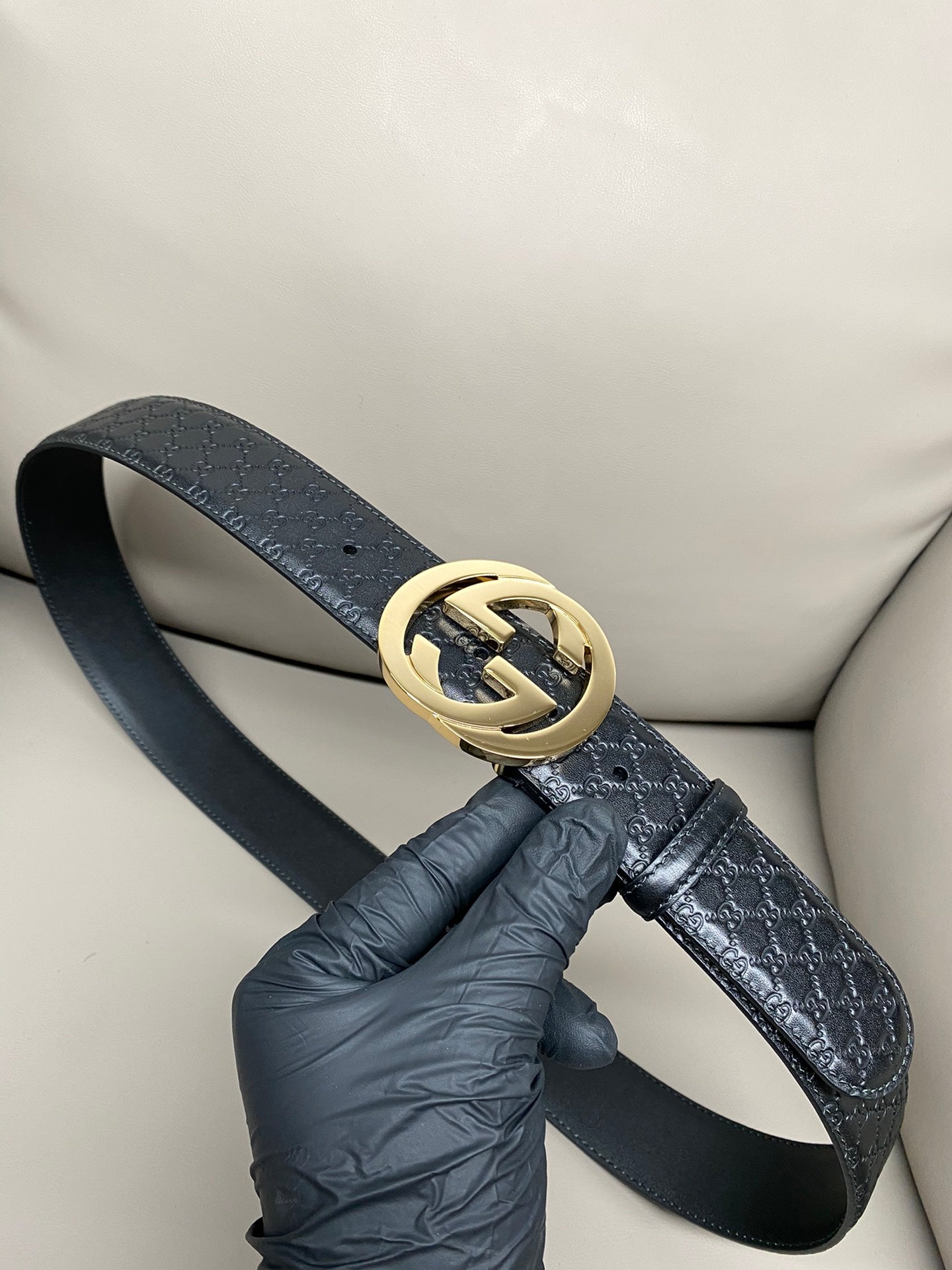 Sleek Black Leather Belt width 4cm