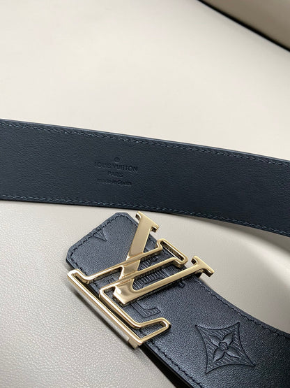 Reversible Calfskin Leather Belt with Dual-Texture Finish width 4.0cm