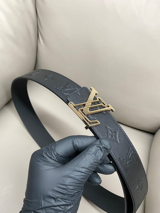 Reversible Calfskin Leather Belt with Dual-Texture Finish width 4.0cm
