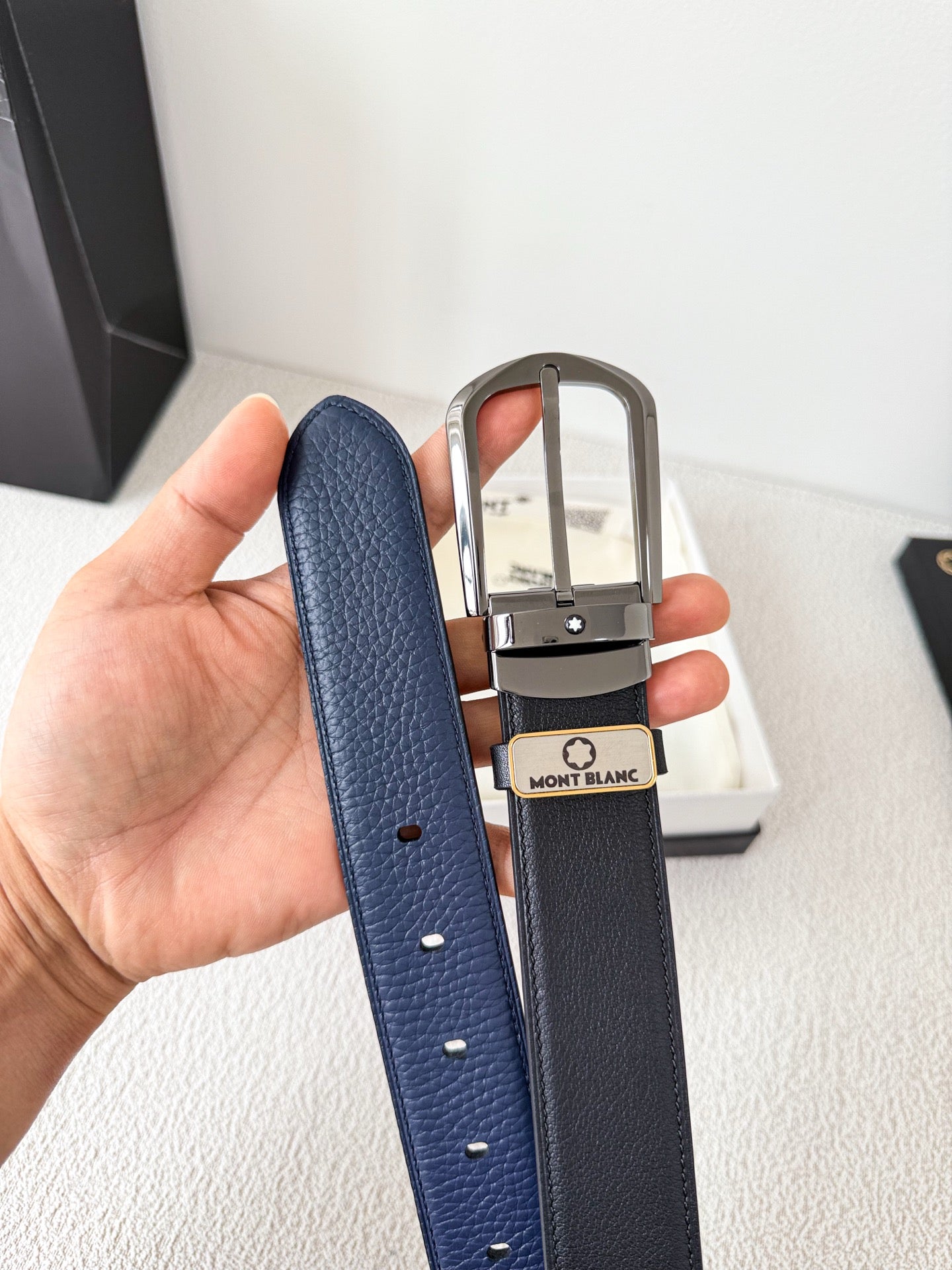 Men’s Leather Belt with Silver Buckle