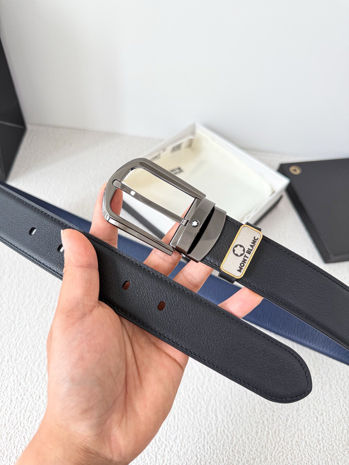 Men’s Leather Belt with Silver Buckle