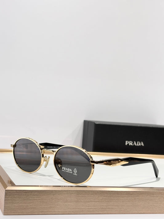 Round Gold Metal Sunglasses with Dark Lenses