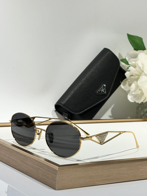 Gold Rim Round Sunglasses