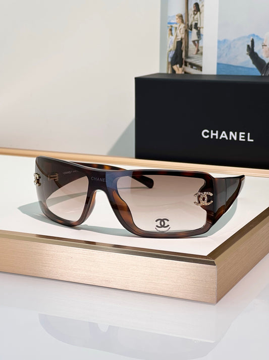 Oversized Shield Sunglasses